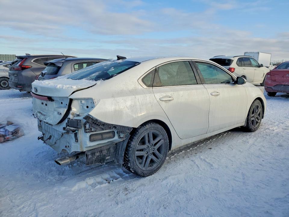 Продажа на аукционе авто 2021 Kia Forte, vin: 3KPF54AD0ME293741, номер лота: 78077545
