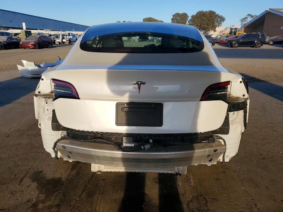 2020 Tesla Model 3 მანქანა იყიდება აუქციონზე, vin: 5YJ3E1EA3LF612737, აუქციონის ნომერი: 75653925