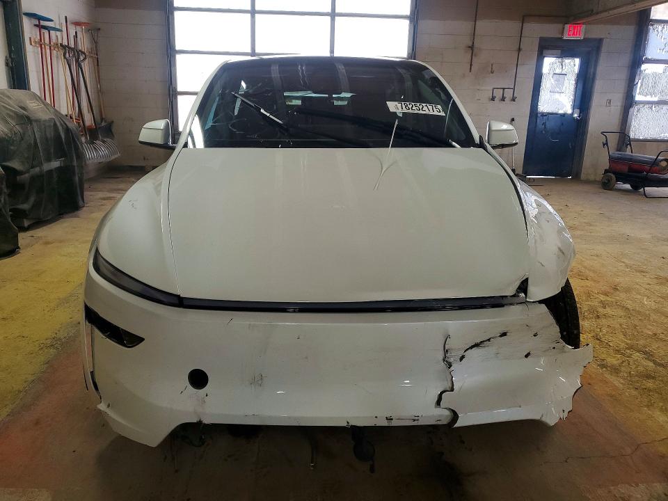 Продаж на аукціоні авто 2026 Tesla Model Y, vin: 7SAYGDEE9TF421797, номер лоту: 78252175