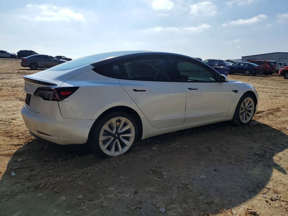 76315325 :رقم المزاد ، 5YJ3E1EA6MF908806 vin ، 2021 Tesla Model 3 مزاد بيع