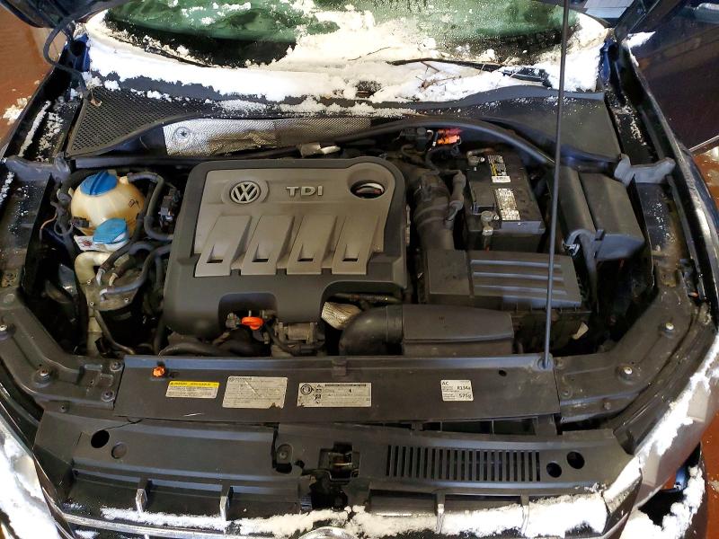 74107885 :رقم المزاد ، 1VWBN7A32DC022806 vin ، 2013 Volkswagen Passat مزاد بيع