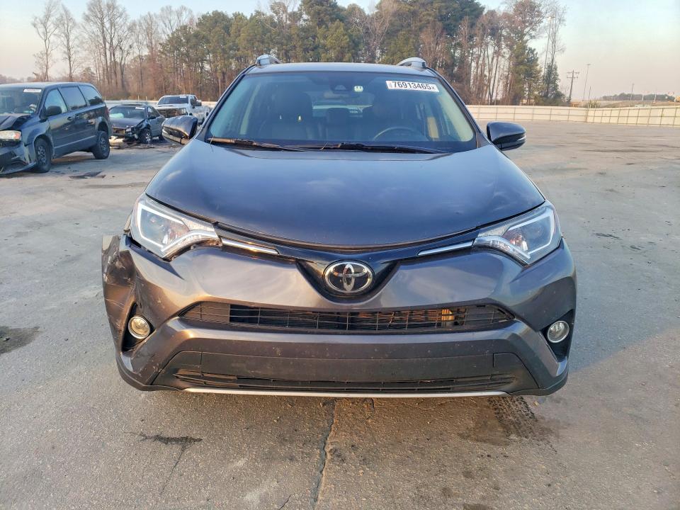 2018 Toyota Rav4 მანქანა იყიდება აუქციონზე, vin: 2T3RFREV4JW842741, აუქციონის ნომერი: 76913465