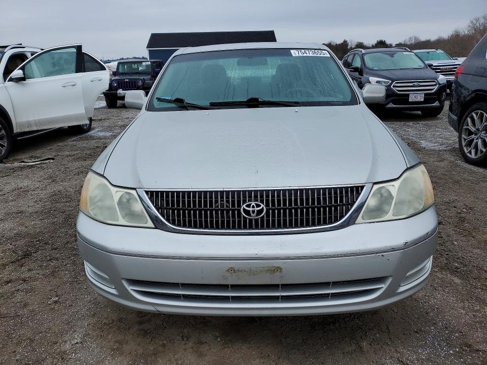 75473655 :رقم المزاد ، 4T1BF28B52U221478 vin ، 2002 Toyota Avalon مزاد بيع