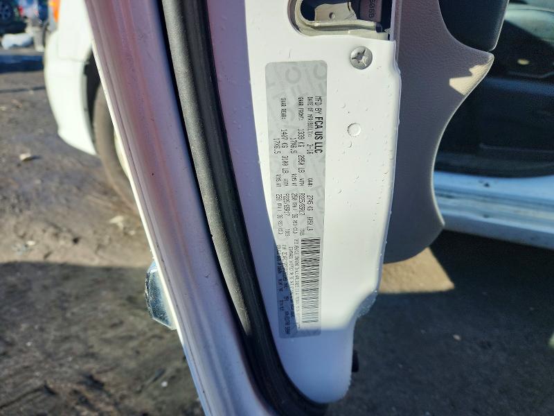 75837245 :رقم المزاد ، 2C4RC1BG5GR289309 vin ، 2016 Chrysler Town & Cou مزاد بيع