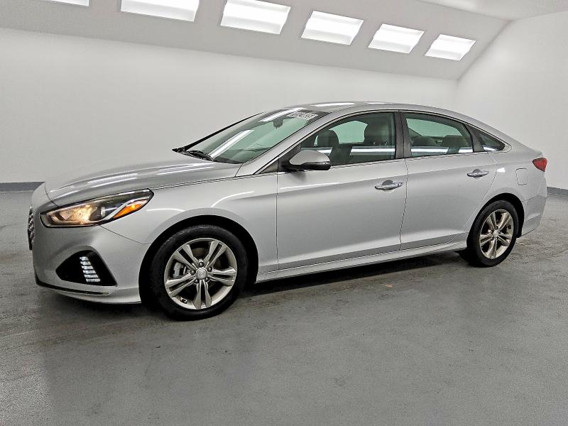 2019 Hyundai Sonata მანქანა იყიდება აუქციონზე, vin: 5NPE34AF6KH775688, აუქციონის ნომერი: 46962556