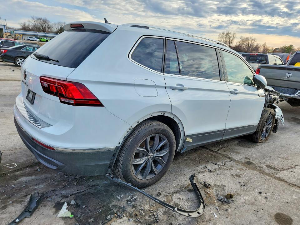 Aukcja sprzedaży 2022 Volkswagen Tiguan, vin: 3VV3B7AX3NM094375, numer aukcji: 75824005