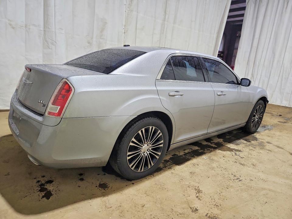 Продажа на аукционе авто 2013 Chrysler 300, vin: 2C3CCAGG0DH691579, номер лота: 77686705