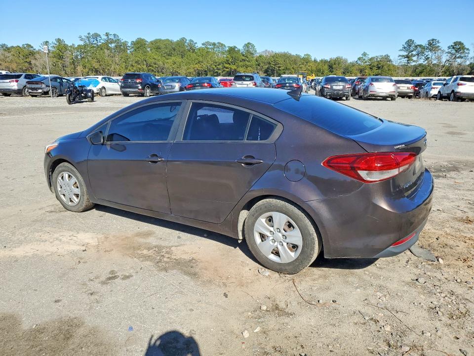 Продажа на аукционе авто 2017 Kia Forte, vin: 3KPFL4A7XHE031845, номер лота: 77748205