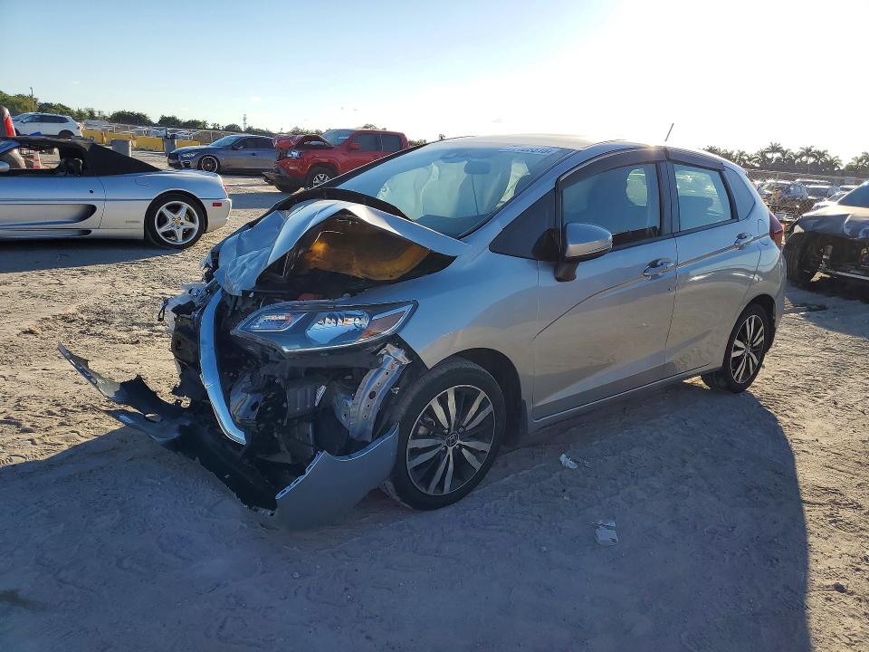 Продажа на аукционе авто 2019 Honda Fit, vin: 3HGGK5H86KM738094, номер лота: 77105515