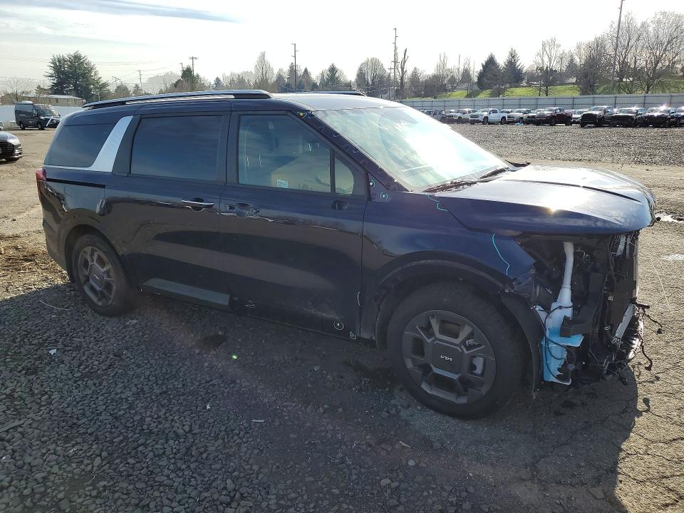 76666955 :رقم المزاد ، KNDNC5KA7S6035098 vin ، 2025 Kia Carnival Hybrid مزاد بيع