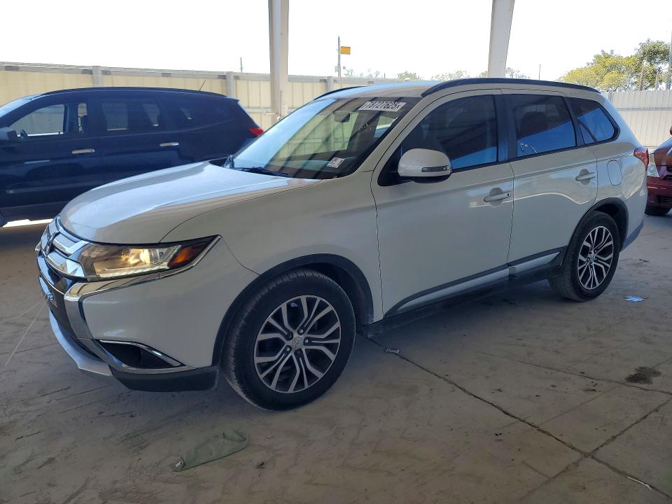 Продаж на аукціоні авто 2016 Mitsubishi Outlander, vin: JA4AD3A31GZ058816, номер лоту: 78727625