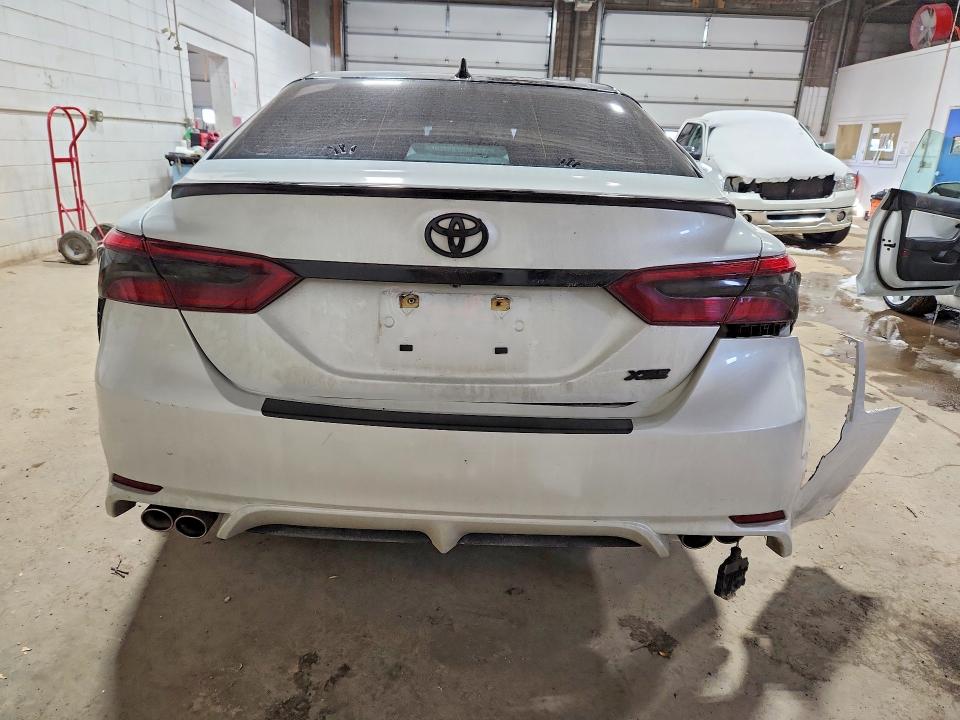Продаж на аукціоні авто 2022 Toyota Camry, vin: 4T1KZ1AK0NU064085, номер лоту: 78427575