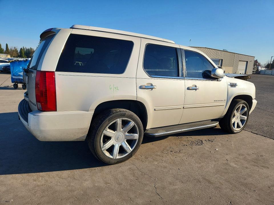 Продажа на аукционе авто 2007 Cadillac Escalade, vin: 1GYFK63837R428881, номер лота: 77549875