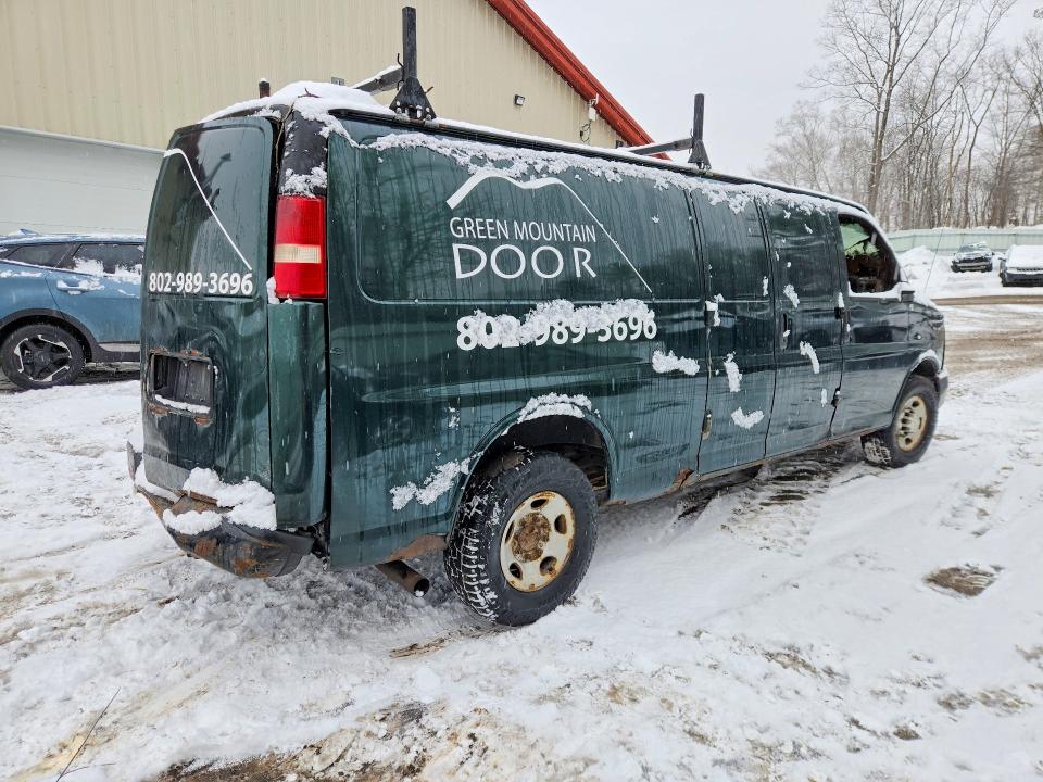 46369616 :رقم المزاد ، 1GCWGGCA8C1200240 vin ، 2012 Chev Express G2500 مزاد بيع