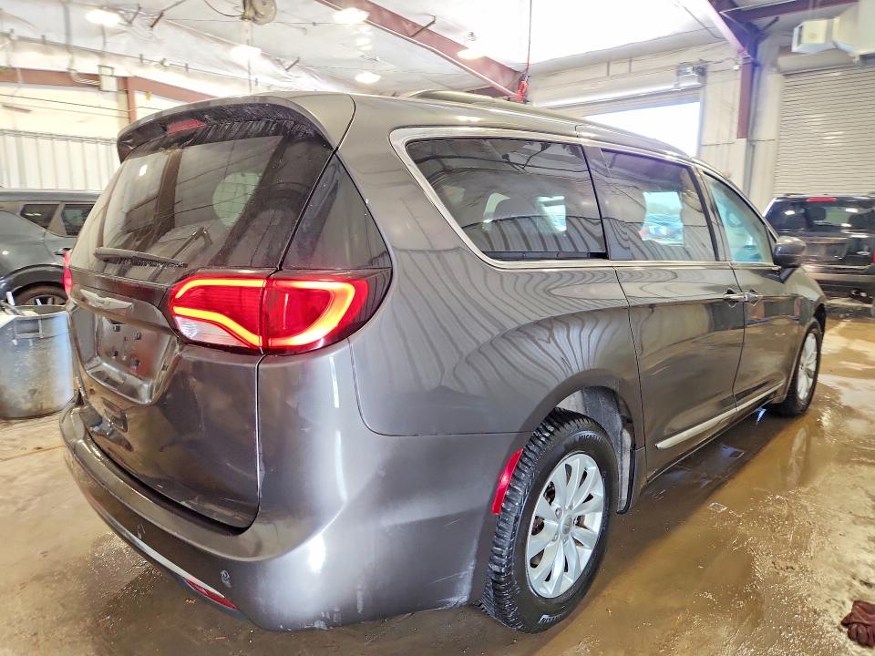 Продаж на аукціоні авто 2017 Chrysler Pacifica, vin: 2C4RC1BG5HR788807, номер лоту: 78784615
