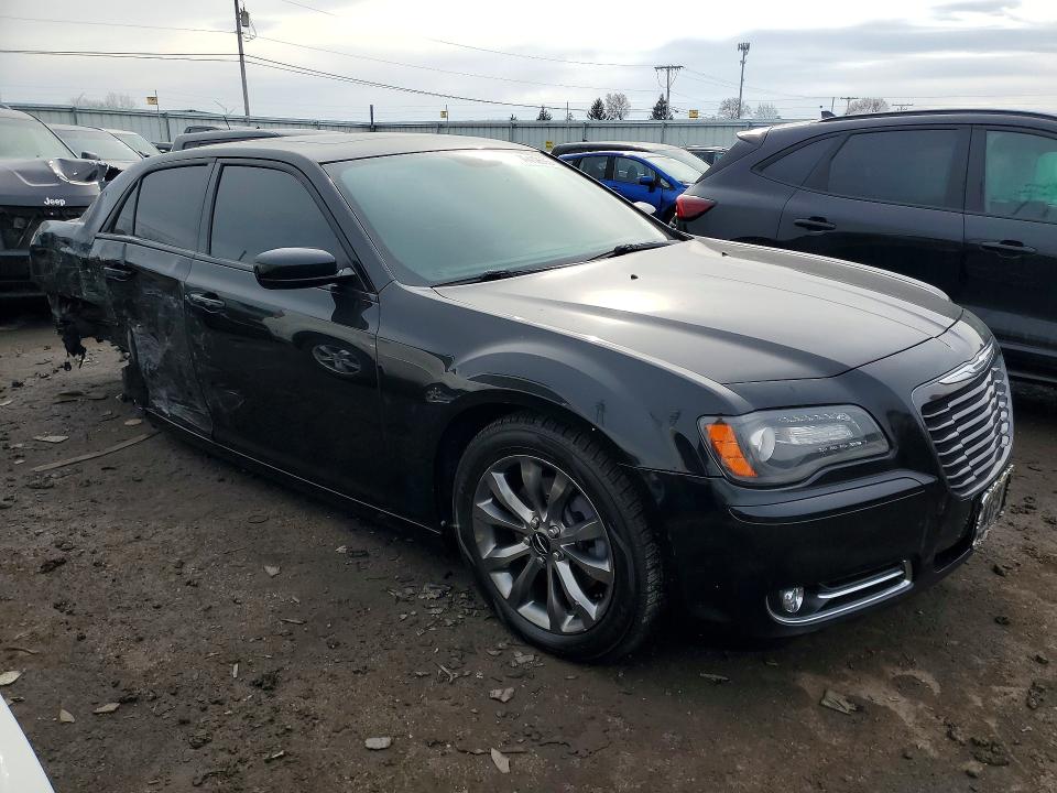 Продажа на аукционе авто 2014 Chrysler 300, vin: 2C3CCAGGXEH384017, номер лота: 76412565