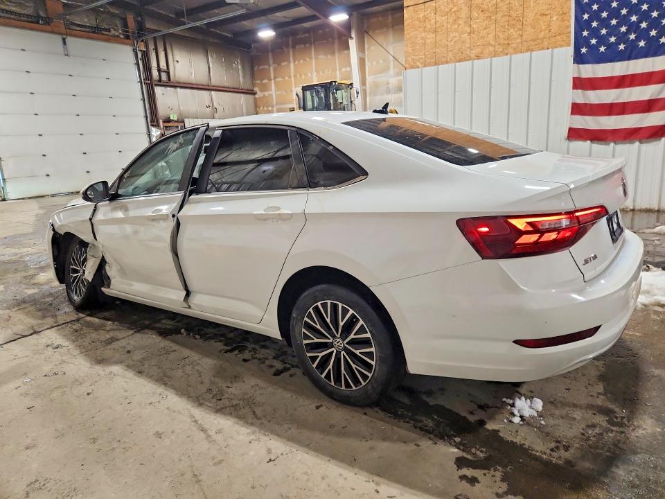 76280365 :رقم المزاد ، 3VWC57BU0MM084196 vin ، 2021 Volkswagen Jetta مزاد بيع