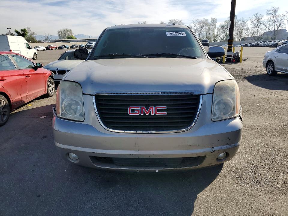 Продажа на аукционе авто 2008 Gmc Yukon Xl, vin: 1GKFC16J88R146911, номер лота: 79053005