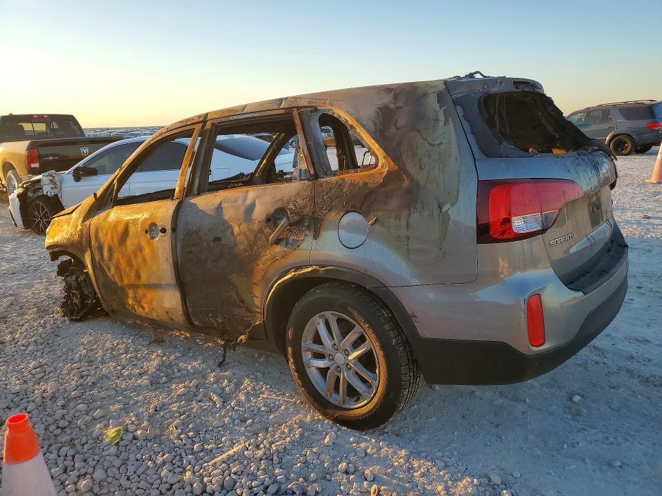 76282315 :رقم المزاد ، 5XYKT3A60EG444758 vin ، 2014 Kia Sorento مزاد بيع