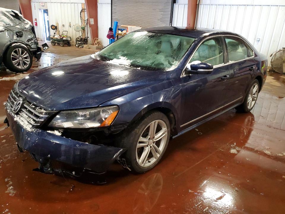 74107885 :رقم المزاد ، 1VWBN7A32DC022806 vin ، 2013 Volkswagen Passat مزاد بيع