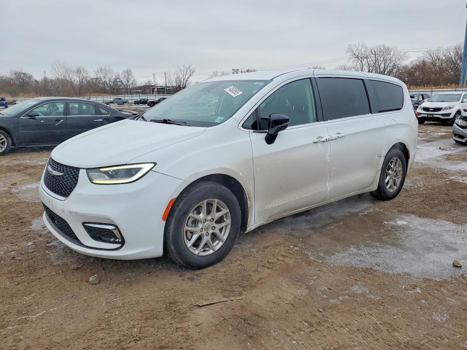 74508595 :رقم المزاد ، 2C4RC1BG4RR115850 vin ، 2024 Chrysler Pacifica مزاد بيع