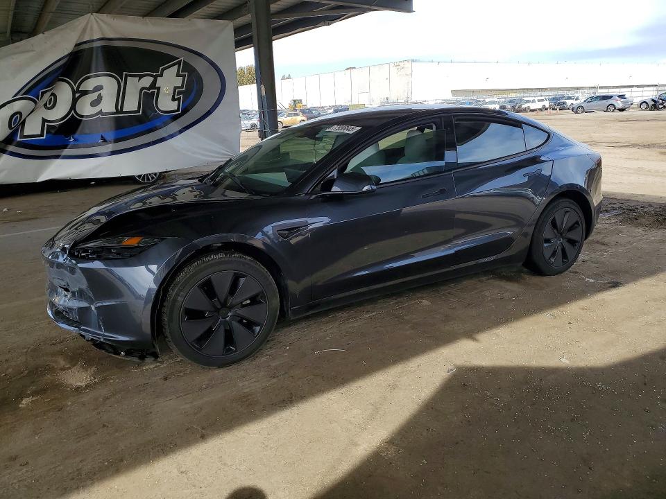 Продаж на аукціоні авто 2024 Tesla Model 3, vin: 5YJ3E1EA2RF801582, номер лоту: 77956645