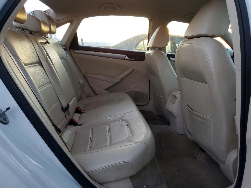 79059085 :رقم المزاد ، 1VWAS7A38FC095928 vin ، 2015 Volkswagen Passat مزاد بيع