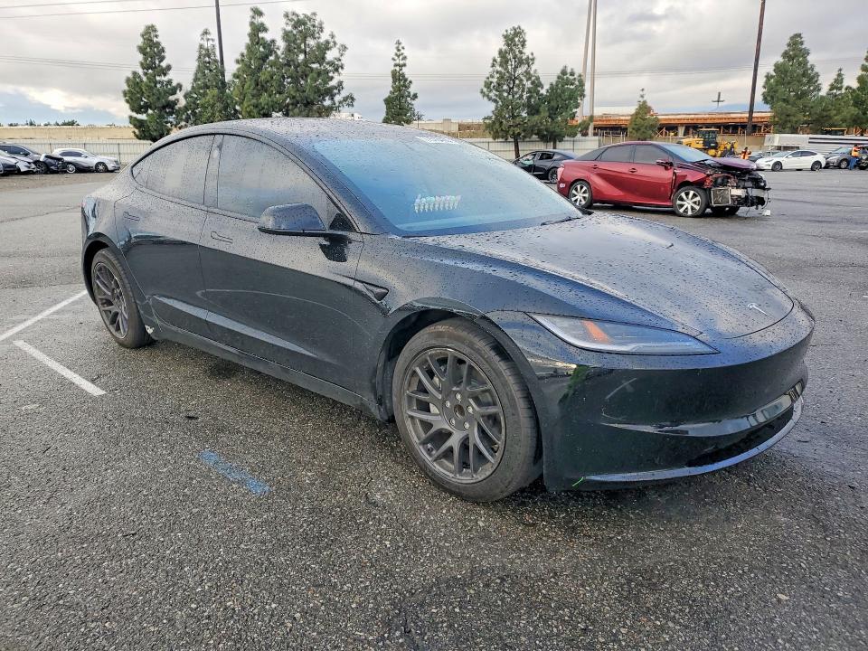 77518455 :رقم المزاد ، 5YJ3E1EA4RF868703 vin ، 2024 Tesla Model 3 مزاد بيع