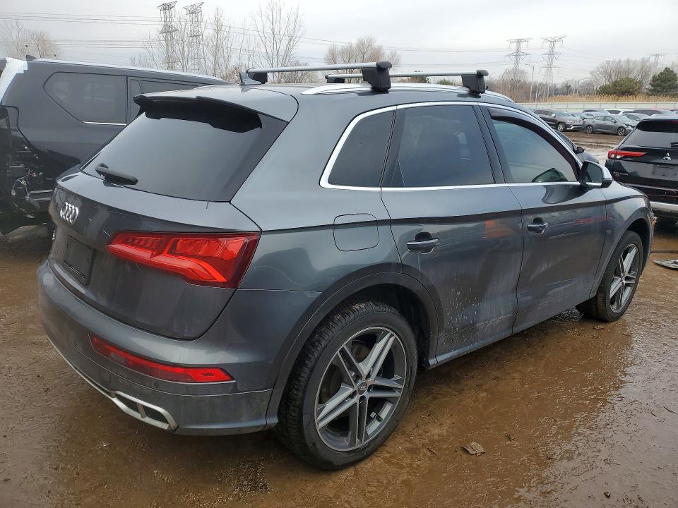 Aukcja sprzedaży 2018 Audi Sq5, vin: WA1A4AFY6J2247082, numer aukcji: 77724885