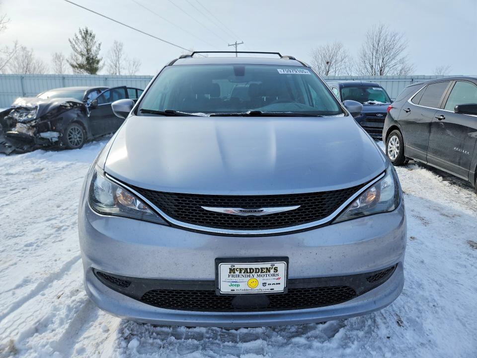 2021 Chrysler Voyager მანქანა იყიდება აუქციონზე, vin: 2C4RC1DG5MR523635, აუქციონის ნომერი: 75979105