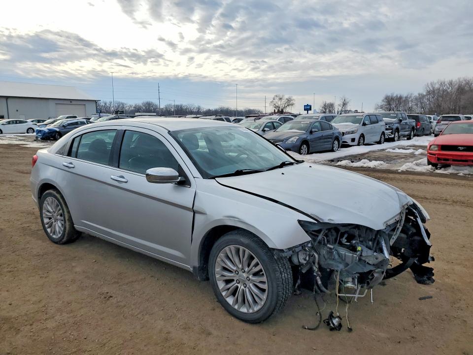 Продаж на аукціоні авто 2012 Chrysler 200, vin: 1C3CCBCB1CN176211, номер лоту: 78964135