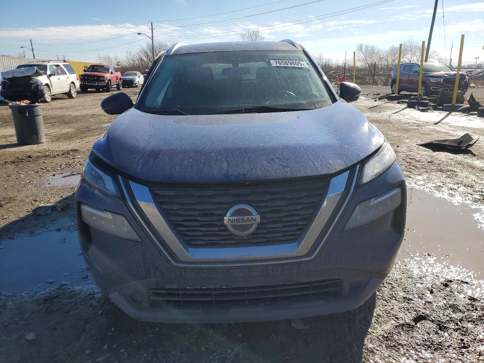 76589805 :رقم المزاد ، 5N1AT3BB0MC850383 vin ، 2021 Nissan Rogue مزاد بيع