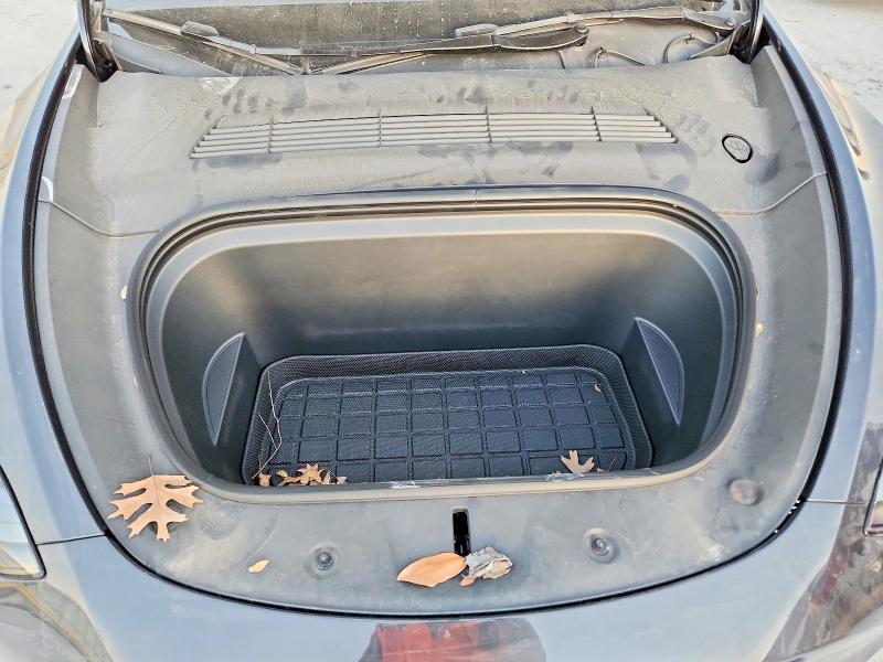 Продажа на аукционе авто 2024 Tesla Model Y, vin: 7SAYGAEE9RF099511, номер лота: 75444185