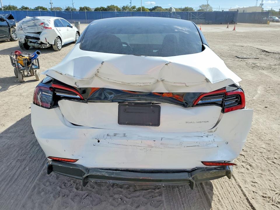 2022 Tesla Model 3 მანქანა იყიდება აუქციონზე, vin: 5YJ3E1EB3NF342582, აუქციონის ნომერი: 76135555