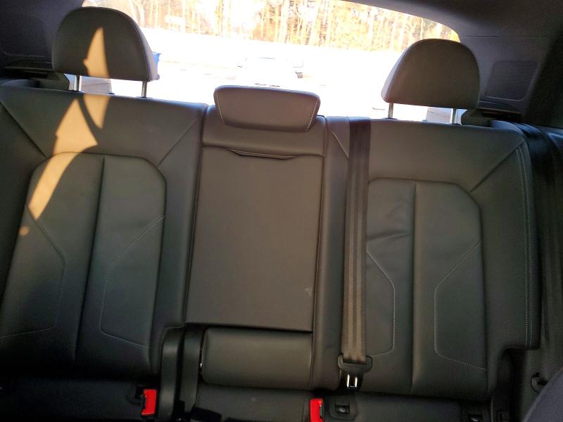 Продажа на аукционе авто 2020 Audi Q3, vin: WA1EECF34L1016057, номер лота: 77653825