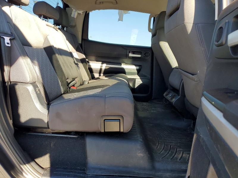 76367405 :رقم المزاد ، 5TFDW5F13FX417304 vin ، 2015 Toyota Tundra مزاد بيع