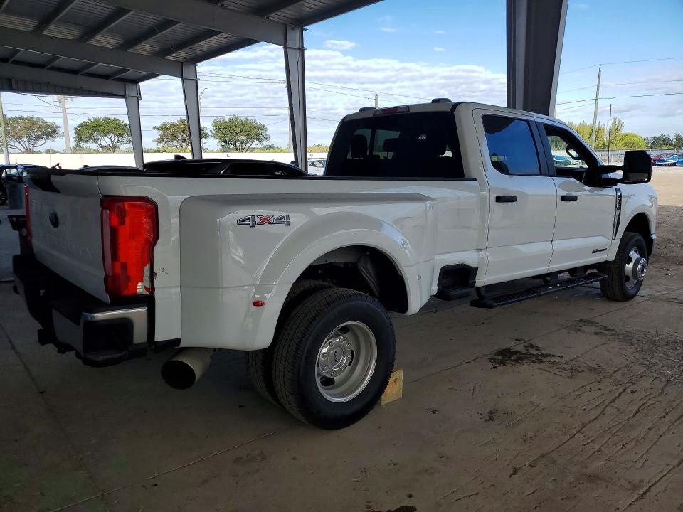 75374245 :رقم المزاد ، 1FT8W3DT5SED00730 vin ، 2025 Ford F350 مزاد بيع