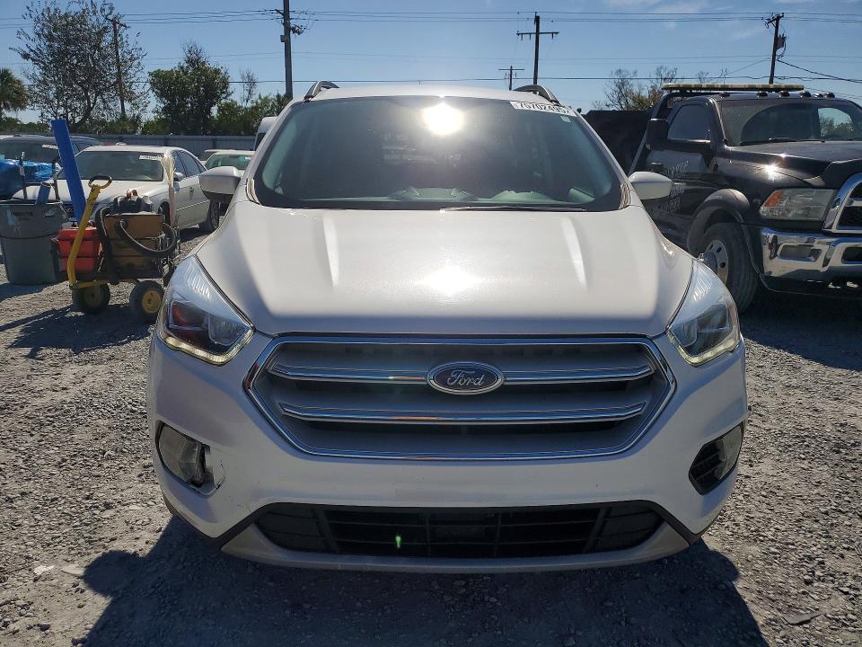 Продажа на аукционе авто 2019 Ford Escape, vin: 1FMCU9HD0KUA97432, номер лота: 79948325
