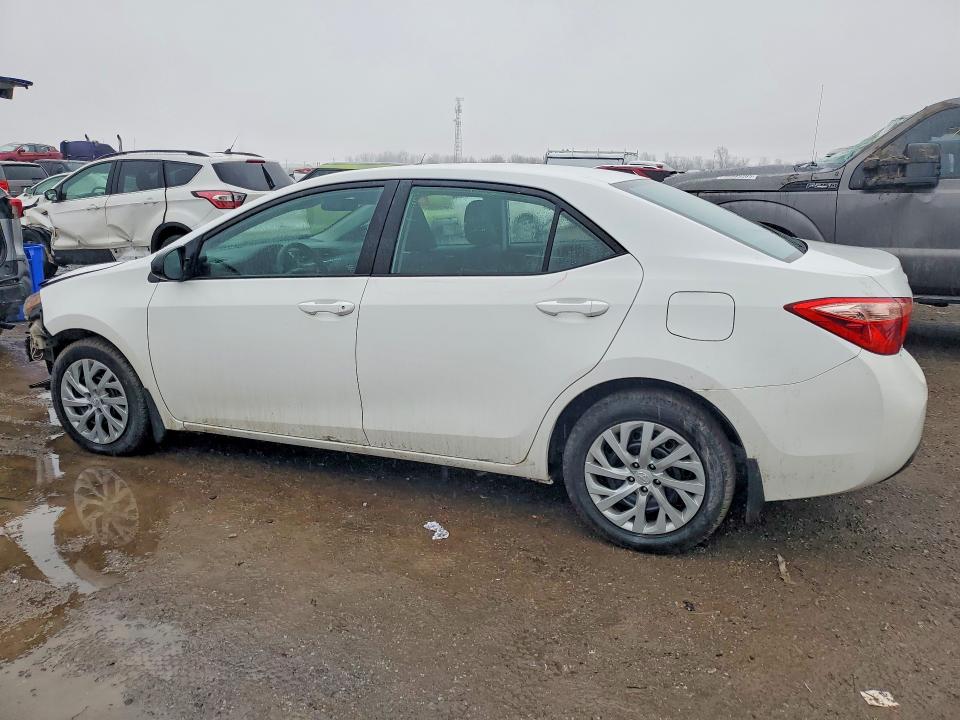 Aukcja sprzedaży 2018 Toyota Corolla, vin: 2T1BURHE9JC990932, numer aukcji: 77123665