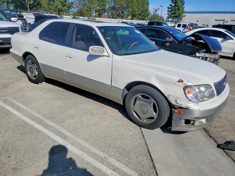 77990175 :رقم المزاد ، JT8BH28F8W0119508 vin ، 1998 Lexus Ls مزاد بيع