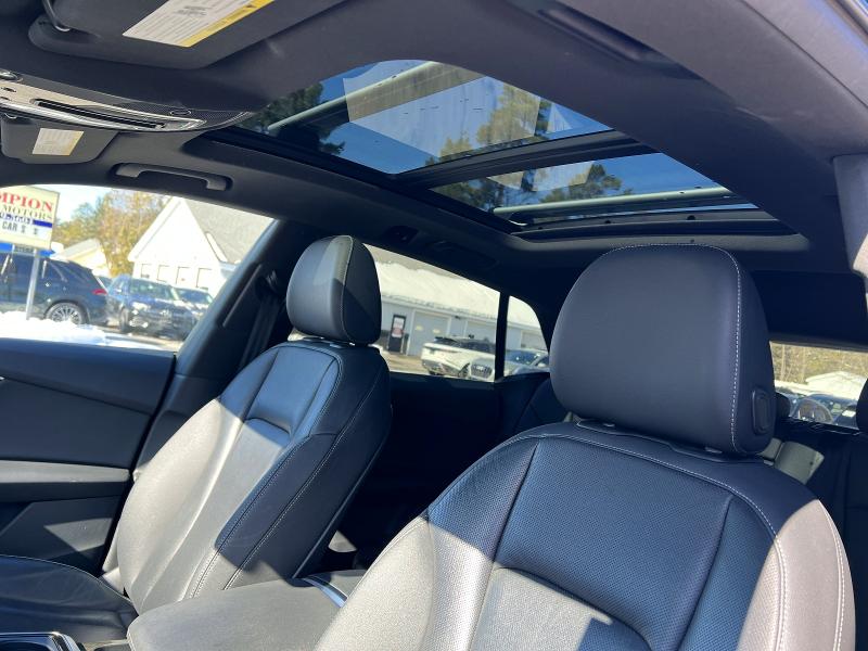 Продаж на аукціоні авто 2019 Audi Q8, vin: WA1EVAF19KD011890, номер лоту: 79487055