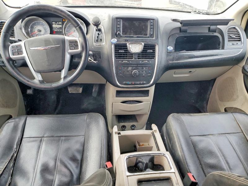 75659965 :رقم المزاد ، 2C4RC1BG6DR808332 vin ، 2013 Chrysler Town & Country مزاد بيع