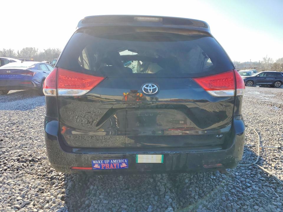 Aukcja sprzedaży 2011 Toyota Sienna, vin: 5TDKK3DC9BS015203, numer aukcji: 75358035