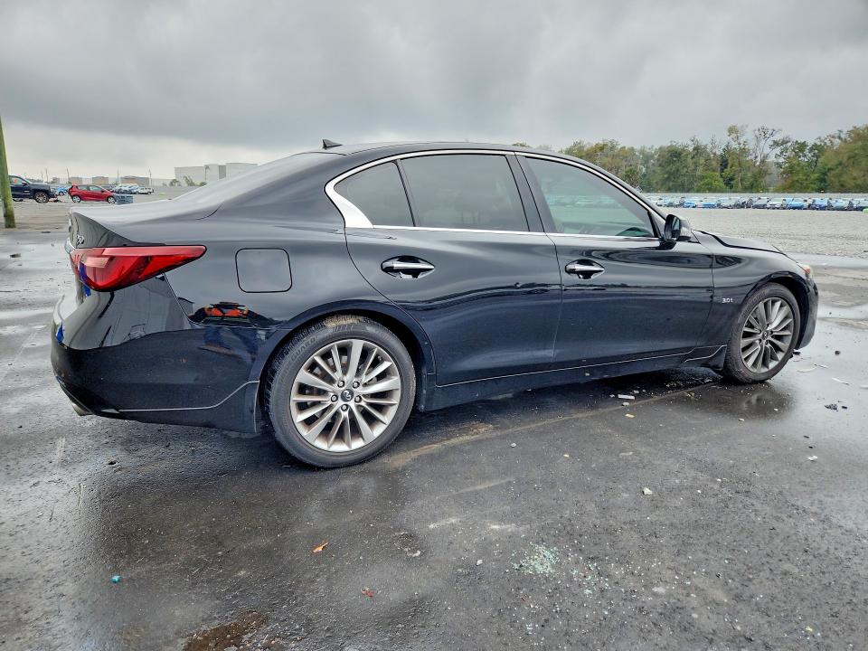 Продажа на аукционе авто 2019 Infiniti Q50, vin: JN1EV7AR1KM555423, номер лота: 74740775
