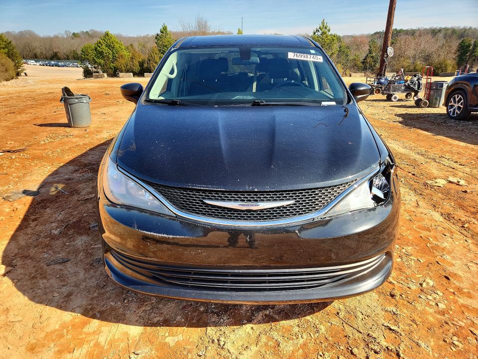 76998745 :رقم المزاد ، 2C4RC1CG4JR113244 vin ، 2018 Chrysler Pacifica مزاد بيع