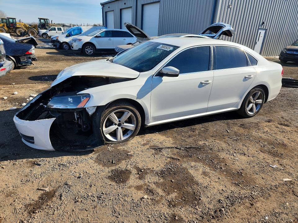 Продажа на аукционе авто 2014 Volkswagen Passat, vin: 1VWBT7A37EC088159, номер лота: 76800935