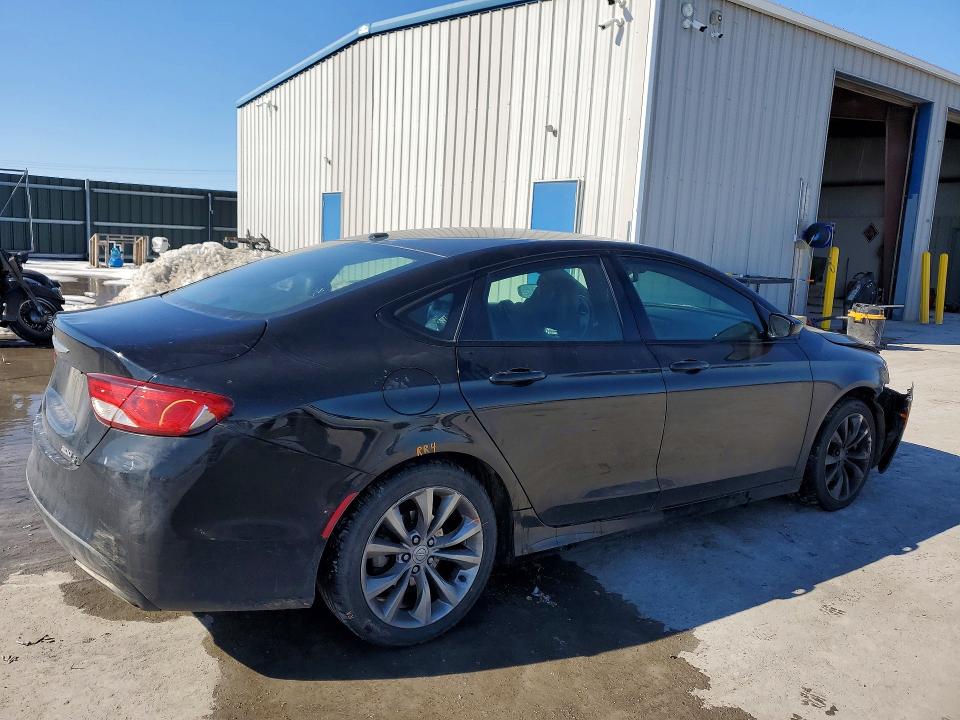 76444985 :رقم المزاد ، 1C3CCCBG7FN517733 vin ، 2015 Chrysler 200 مزاد بيع