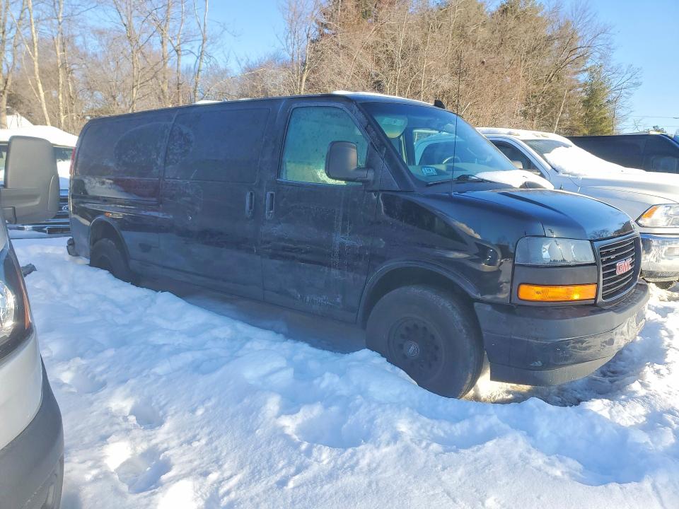 74940565 :رقم المزاد ، 1GTZ7HF74M1313025 vin ، 2021 Gmc Savana مزاد بيع