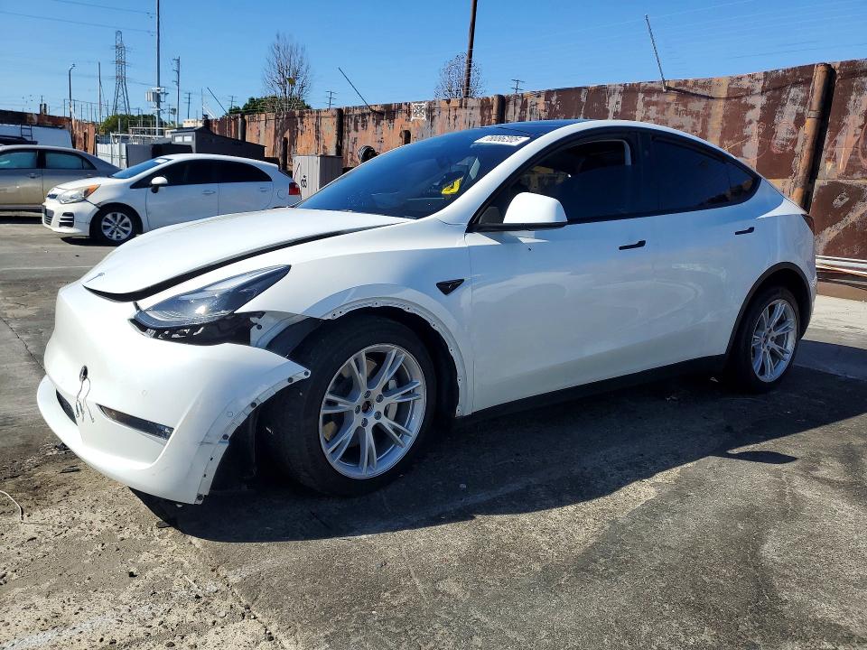 Продажа на аукционе авто 2023 Tesla Model Y, vin: 7SAYGAEEXPF881507, номер лота: 78086205