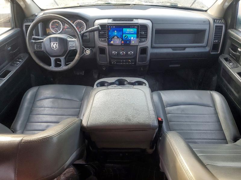 76825215 :رقم المزاد ، 3C6UR5HJ9JG425321 vin ، 2018 Ram 2500 مزاد بيع